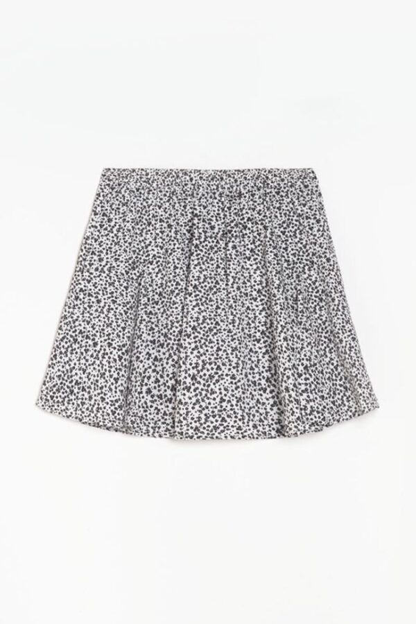 Le Temps Des Cerises Leoragi skort